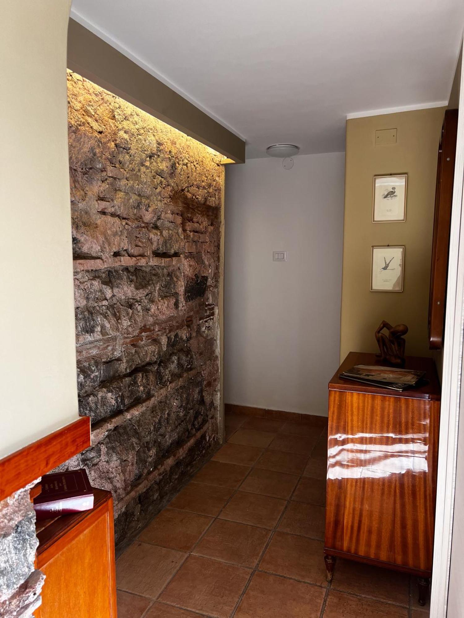 Home Rising Sun - Rooms With Private Bathrooms Catania Bagian luar foto